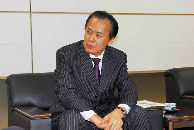 Season4 13 株式会社lixil 代表取締役社長兼ceo 藤森 義明 氏 Season4 13 株式会社lixil 代表取締役社長兼ceo 藤森 義明 氏